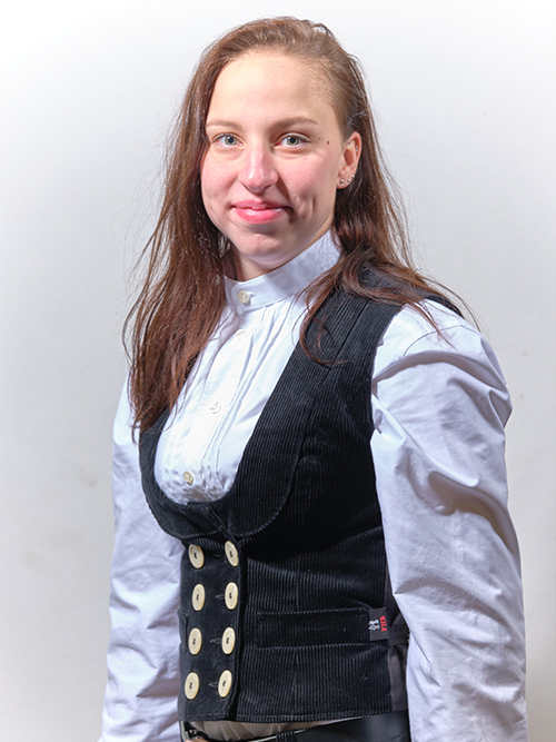 Uwe Maier Holbau GmbH – Marei Tsopatalo